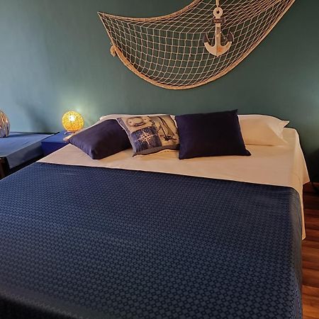 Casa Vacanze Aloha Giardini-Naxos Szoba fotó