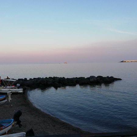 Casa Vacanze Aloha Giardini-Naxos Kültér fotó