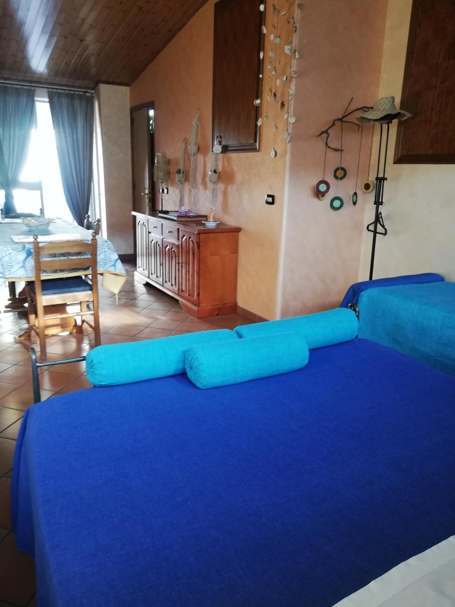 Casa Vacanze Aloha Giardini-Naxos Szoba fotó